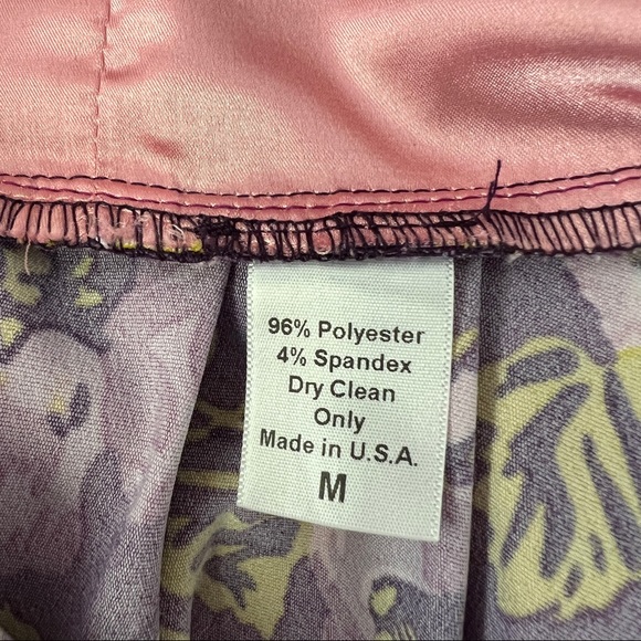 Laura Byrnes Grace Pink and Purple Floral 50s Style Dress - Picture 15 of 16